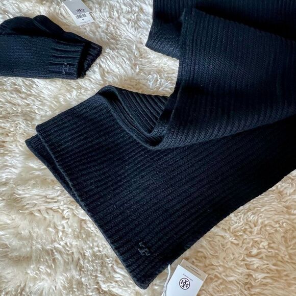 Tory Burch Ribbed Merino Wool Black Knit Scarf, Hat and Mittens Set main image 7